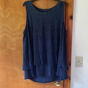 APT 9 dressy high low tunic maternity tank, with sparkle! Has a flowy back